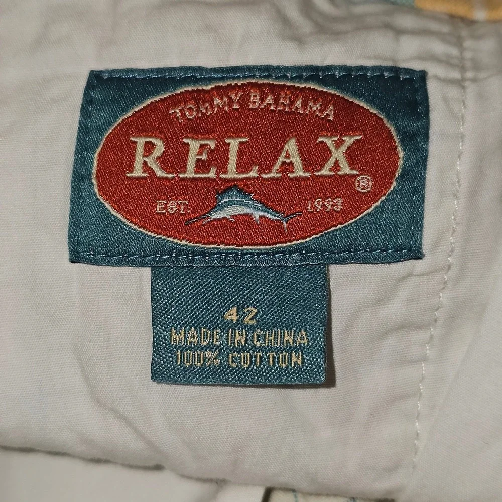 Tommy Bahama Relax Mens Cream Plaid‎ Bermuda Shorts 42